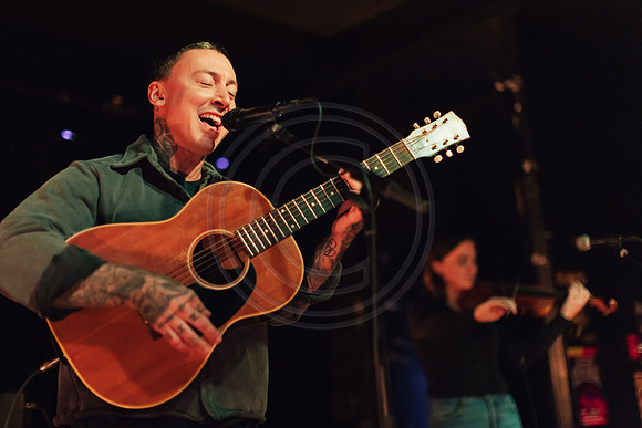 noah-gundersen-GrandRapids-5512