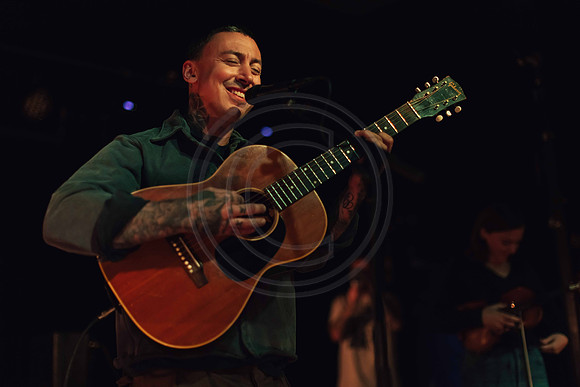 noah-gundersen-GrandRapids-5415