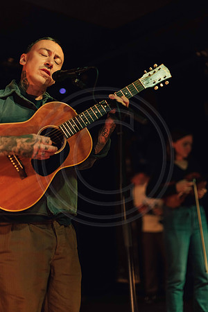 noah-gundersen-GrandRapids-5451