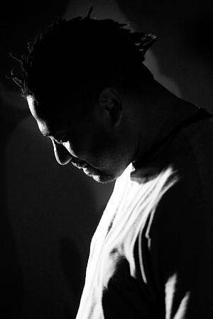 bw